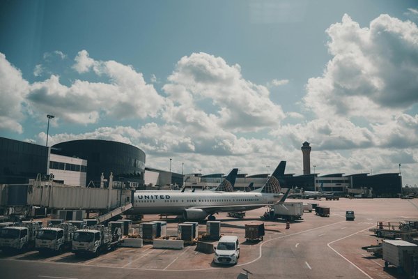 Quelle croisière propose des ateliers de fabrication de bijoux en pierres précieuses en Inde?